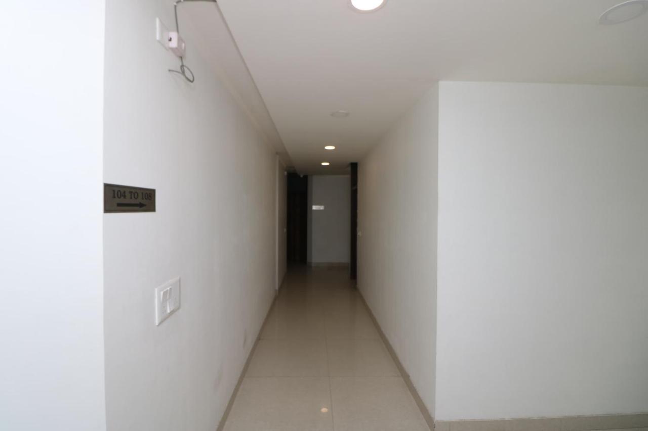 Oyo 9999 Hotel La Wisteria Delhi  Ngoại thất bức ảnh