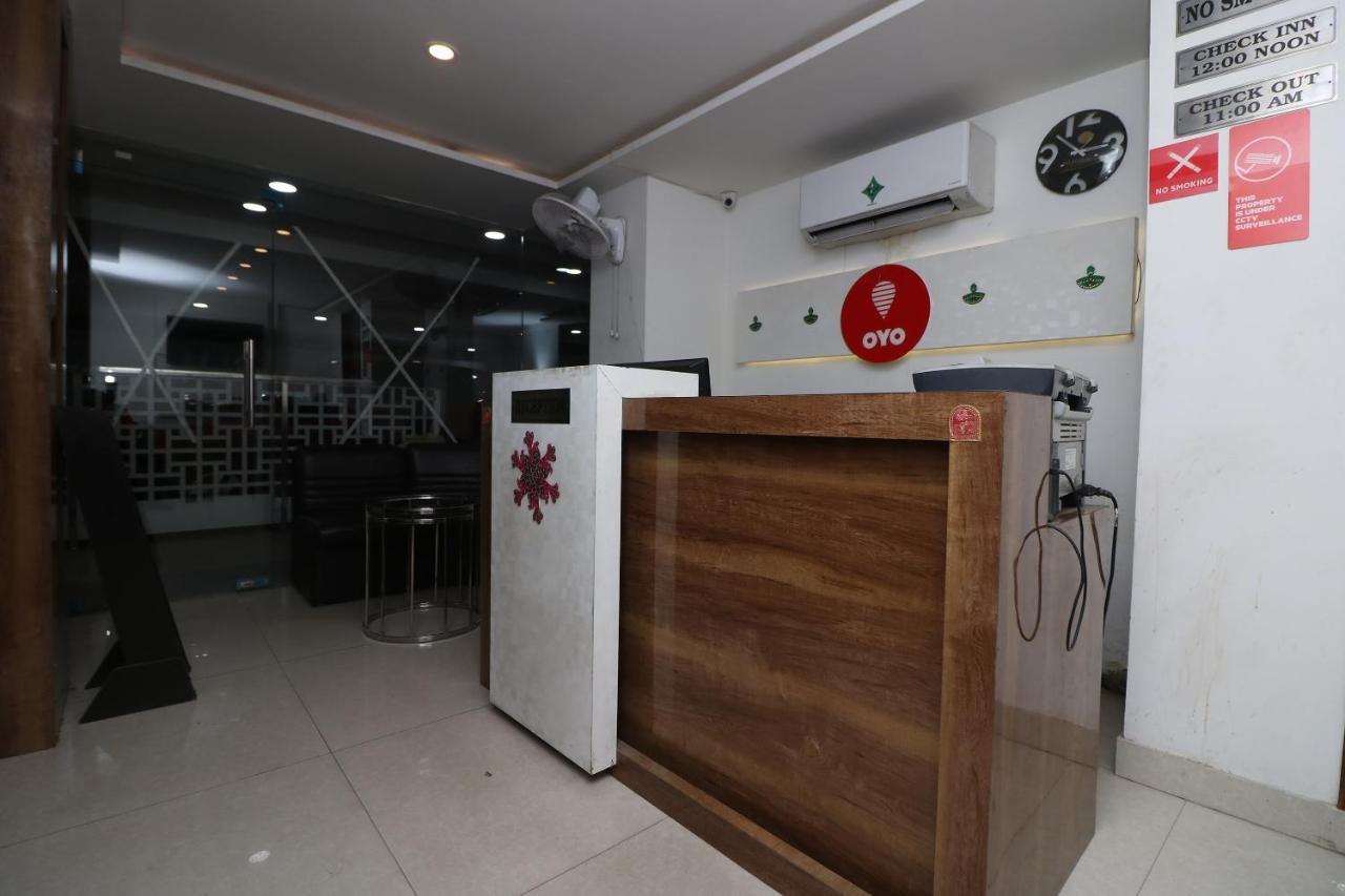 Oyo 9999 Hotel La Wisteria Delhi  Ngoại thất bức ảnh